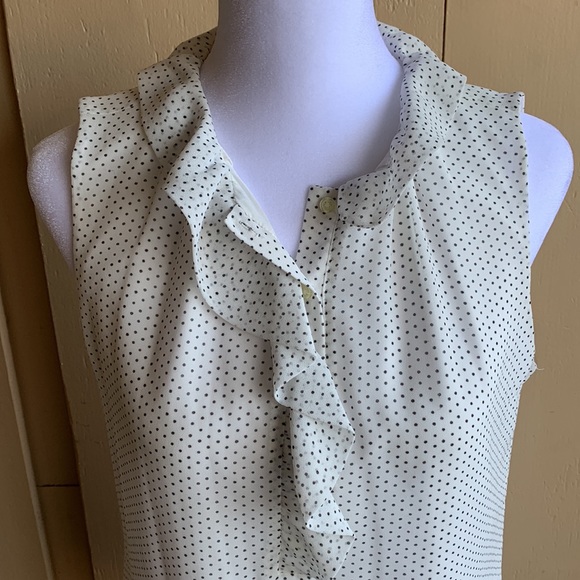 Banana Republic Sz 2 Black & White Polka Dot Sleeveless Top - Picture 2 of 7